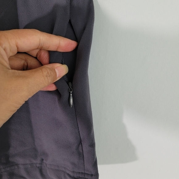 ATHLETA Women's Grey Skort Sz XLT Side Pockets Tennis Golf Athleisure Stretchy - Picture 3 of 9